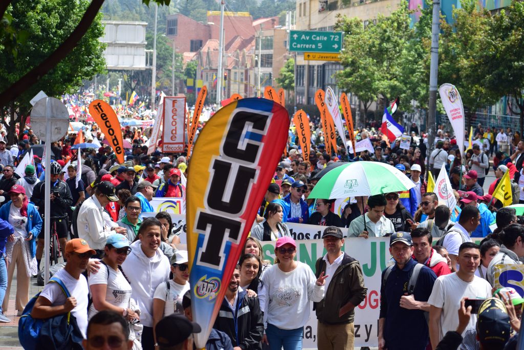 ¡La protesta social es un derecho, no un acto de violencia!